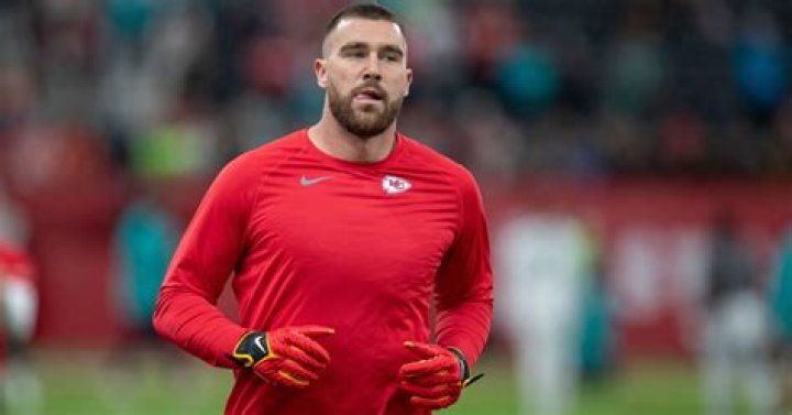 Travis Kelce Deletes Old Tweets After Backlash