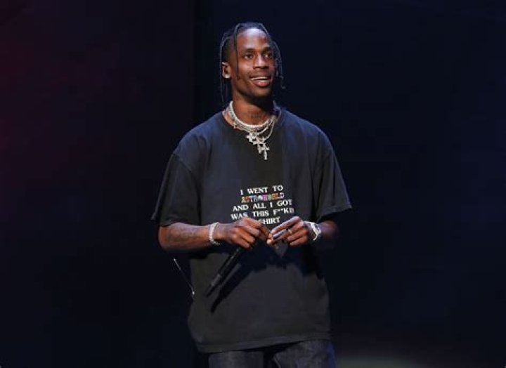 Travis Scott & Model Tianna Lynnm Vacation In Ibiza With Friends Amid SZA Dating Rumours