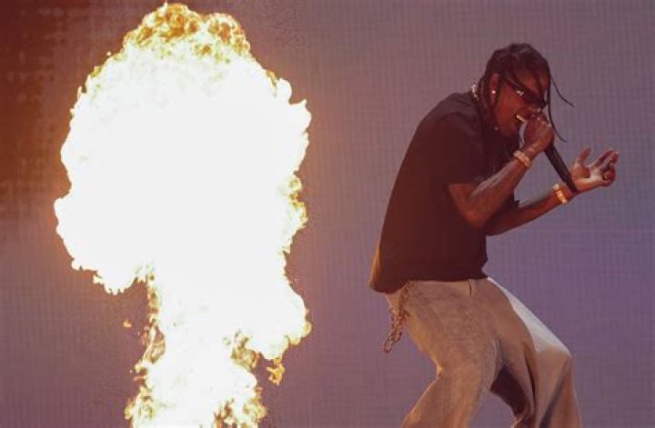 Travis Scott Performs "FEIN" 10 Times In A Row At Tulsa Concert: Watch