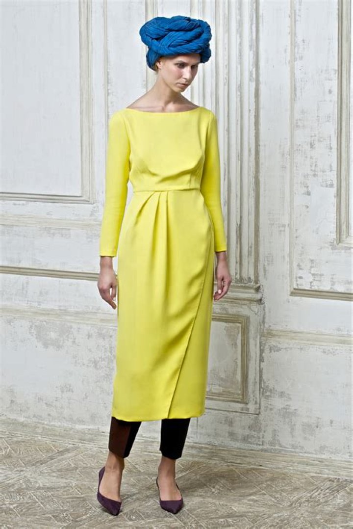 Vika Gazinskaya (Fashion Designer) - Age, Birthday, Bio, Facts, Family, Net Worth, Height & More