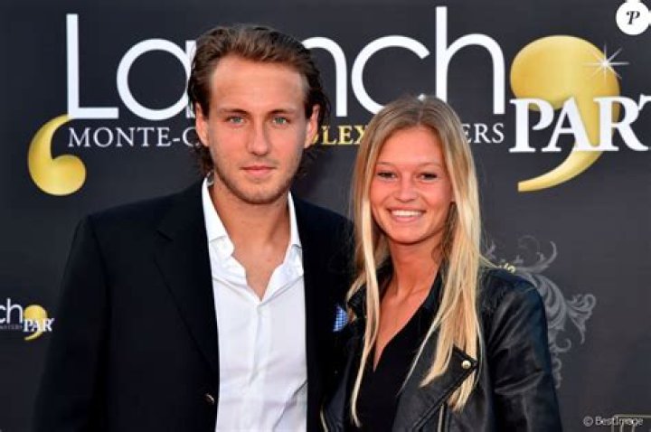 Who is Clémence Bertrand, wife of Lucas Pouille?