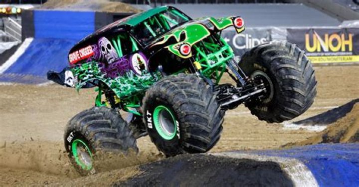 Why is Adam Anderson not driving Grave Digger?